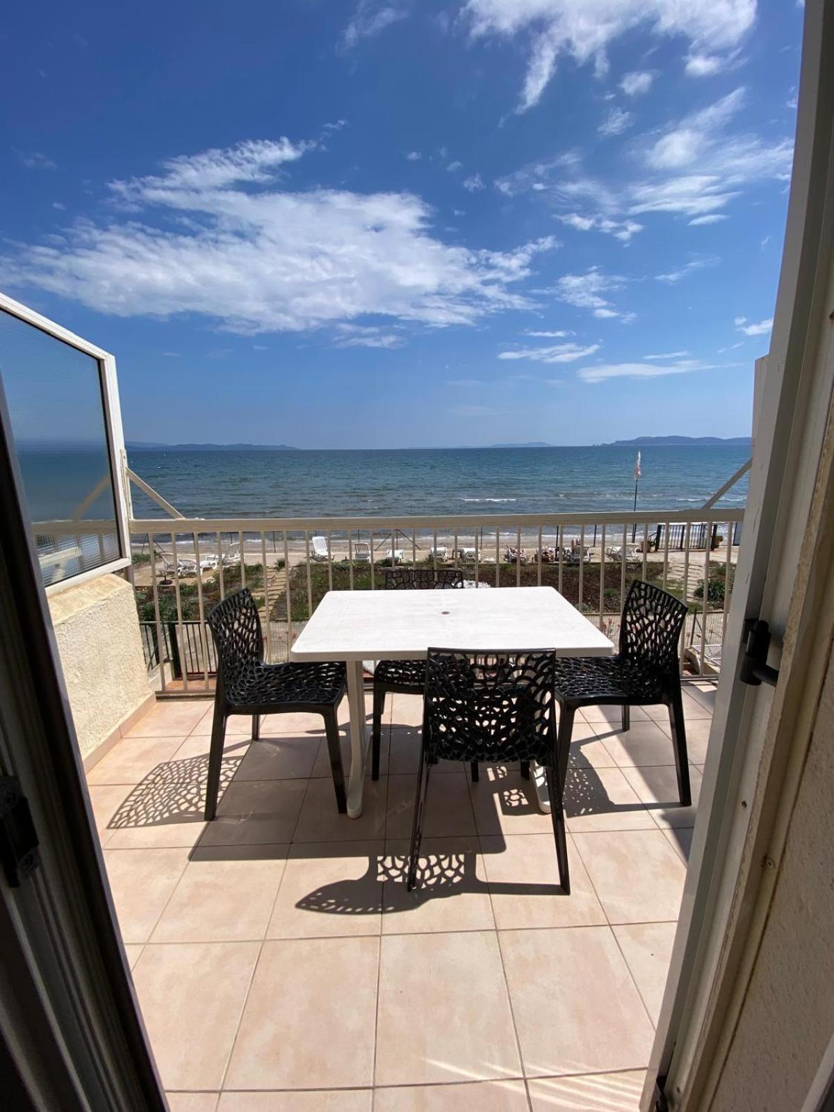 Le Surplage Hyères Zewnętrze zdjęcie